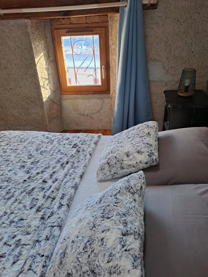 Bed and Breakfast Le Grenier Des Moineaux Фон-Ромё Экстерьер фото